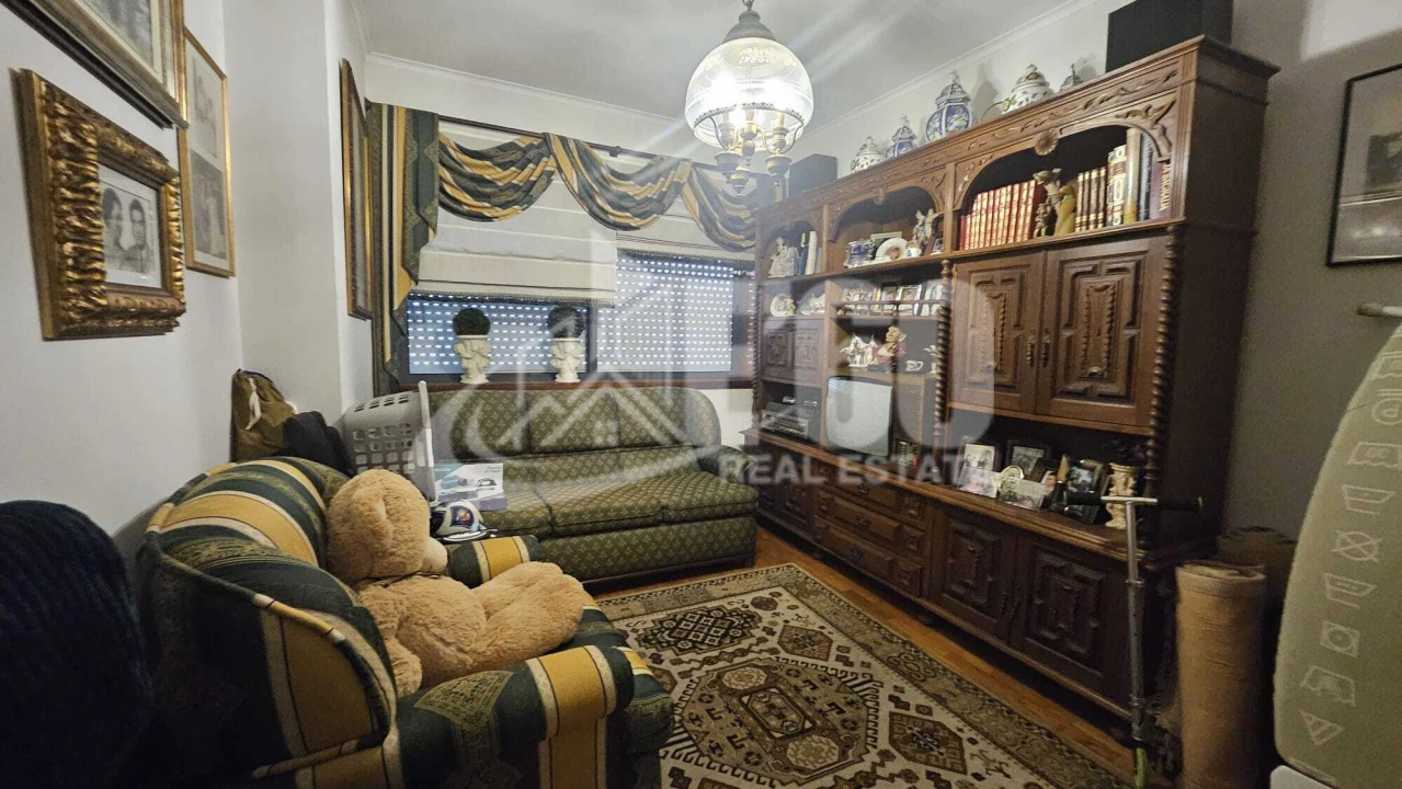 Apartamento T3 para Venda em Santa Maria de Lamas Foto 9