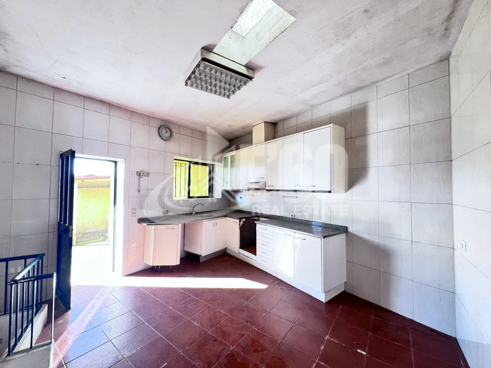 Moradia T3 para Venda em Gulpilhares e Valadares Foto 5