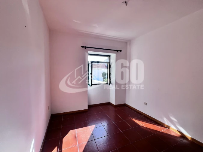 Moradia T3 para Venda em Gulpilhares e Valadares Foto 11