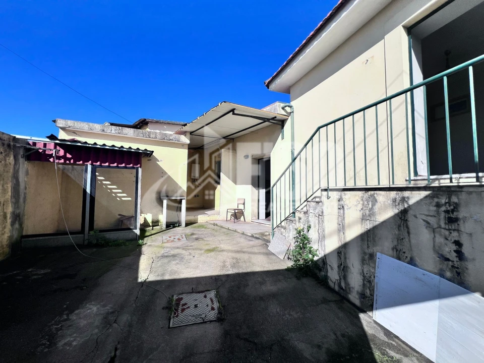 Moradia T3 para Venda em Gulpilhares e Valadares Foto 3