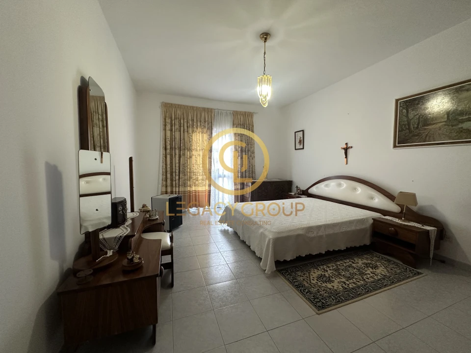 Moradia T4 para Venda em Loule (São Clemente) Foto 15