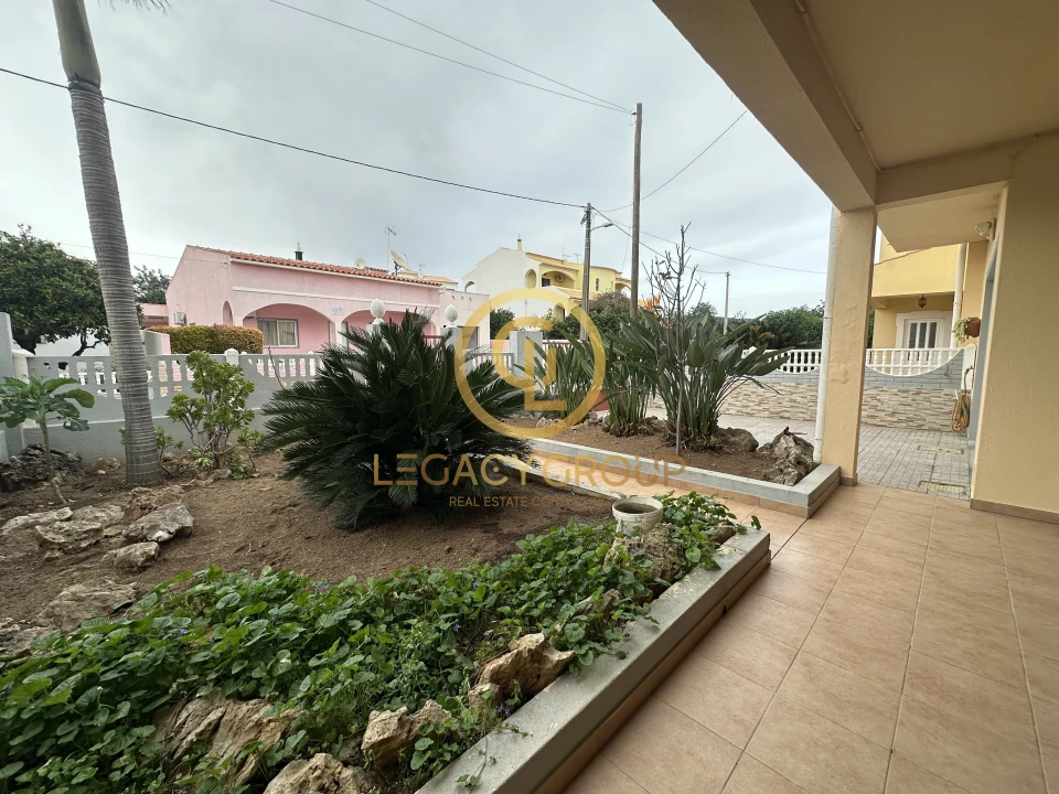 Moradia T4 para Venda em Loule (São Clemente) Foto 2