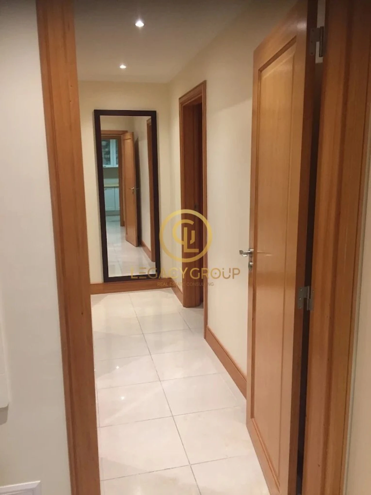 Apartamento T2 para Venda em Quarteira Foto 4
