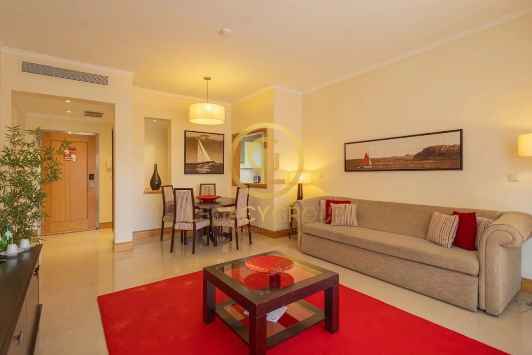 Apartamento T2 para Venda em Quarteira Foto 2