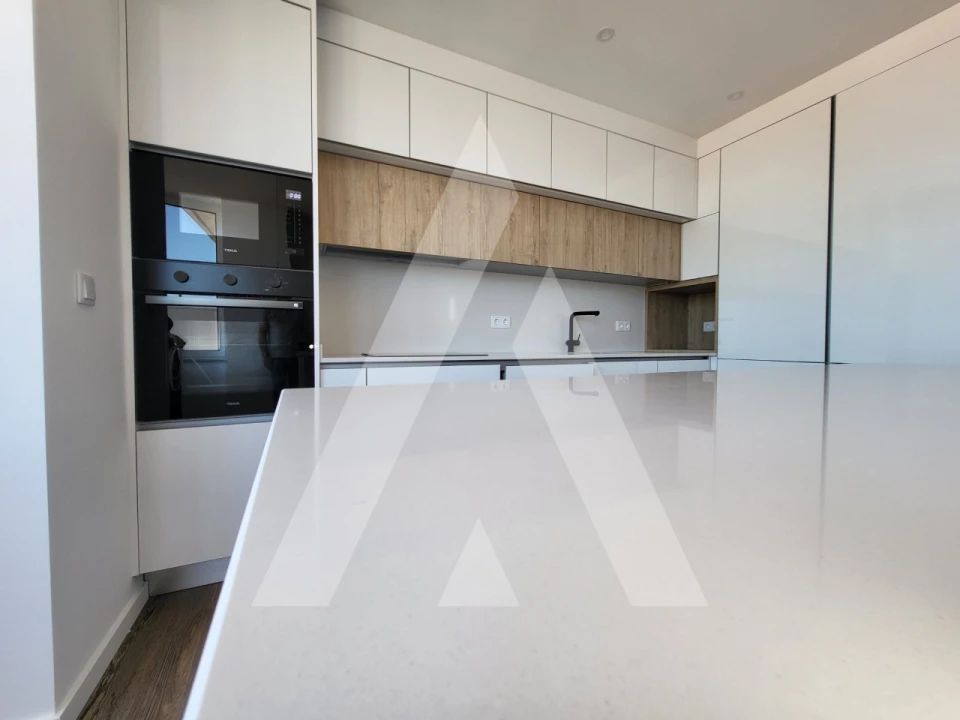 Apartamento T3 para Venda em Viseu Foto 3