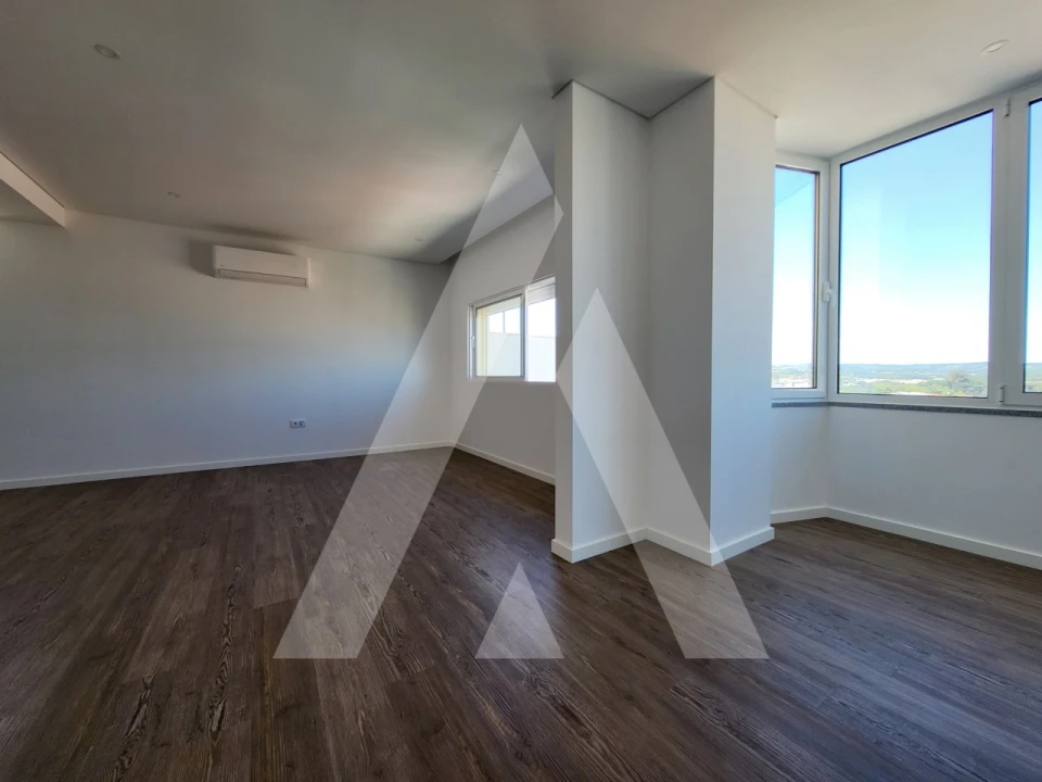 Apartamento T3 para Venda em Viseu Foto 10