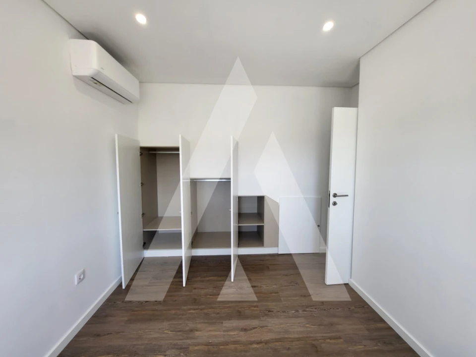 Apartamento T3 para Venda em Viseu Foto 23