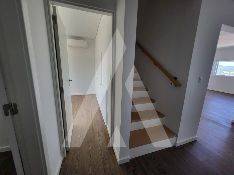 Apartamento T3 para Venda em Viseu Foto 24