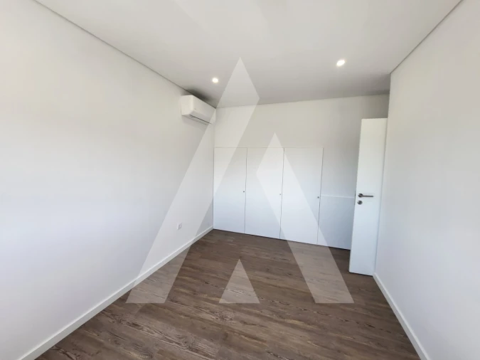 Apartamento T3 para Venda em Viseu Foto 22