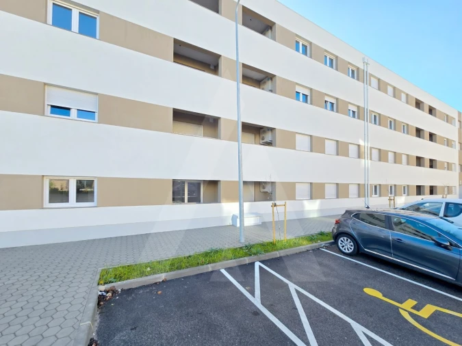 Apartamento T3 para Arrendamento em Aradas Foto 23