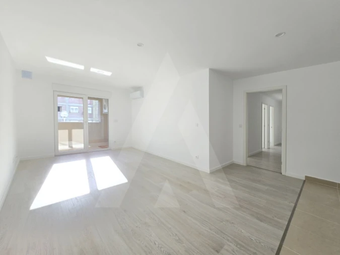 Apartamento T3 para Arrendamento em Aradas Foto 1