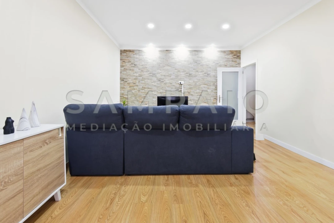 Apartamento T2 para Venda em Rio Tinto Foto 26