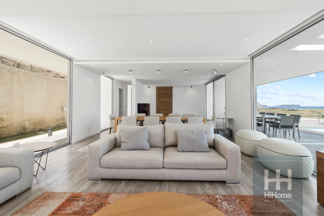 Moradia T5 para Venda em Porto Santo Foto 2