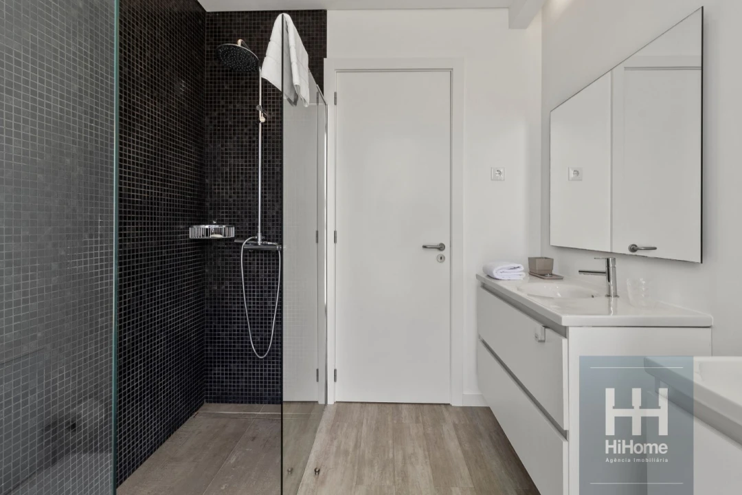 Moradia T5 para Venda em Porto Santo Foto 15