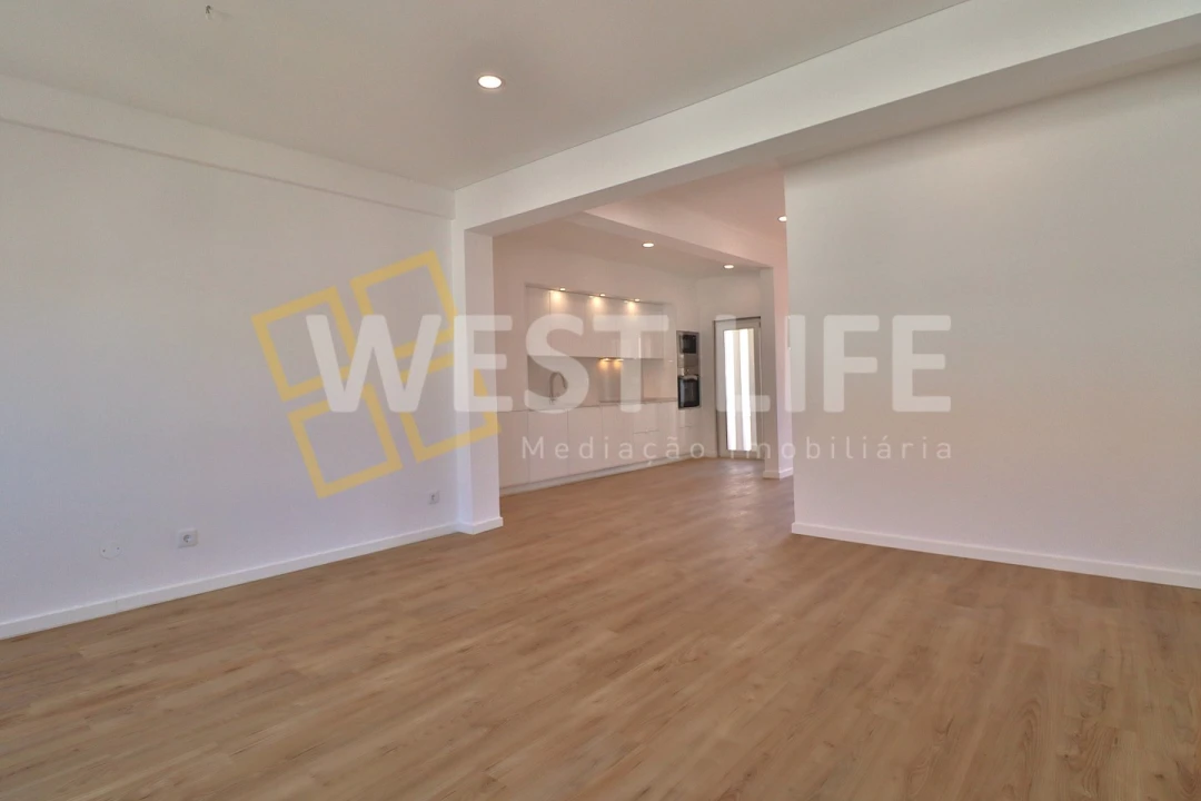 Apartamento T2 para Venda em Lourinhã e Atalaia Foto 4