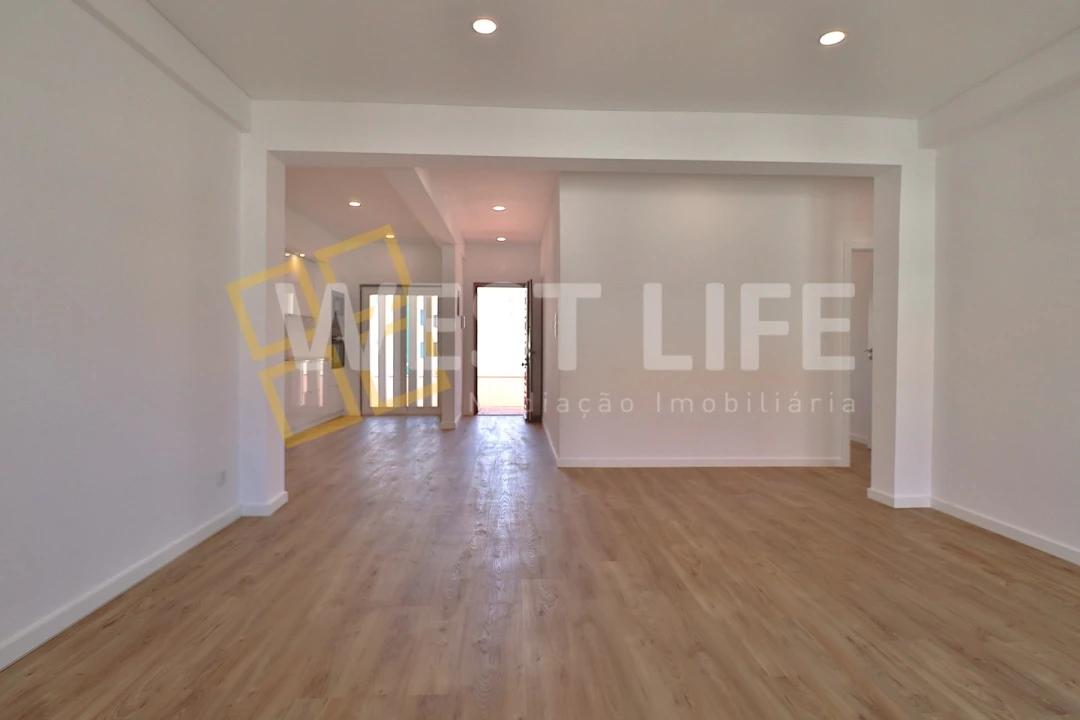 Apartamento T2 para Venda em Lourinhã e Atalaia Foto 6