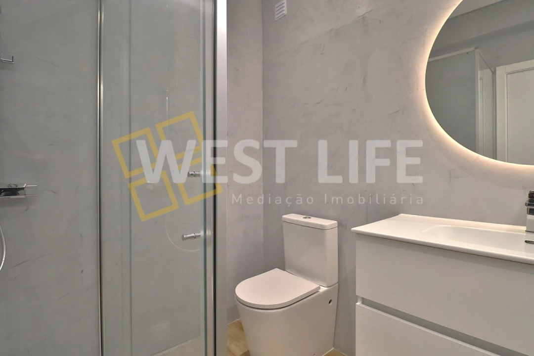 Apartamento T2 para Venda em Lourinhã e Atalaia Foto 13