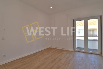 Apartamento T2 para Venda em Lourinhã e Atalaia
