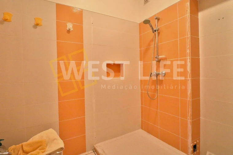 Apartamento T2 para Venda em Lourinhã e Atalaia Foto 10