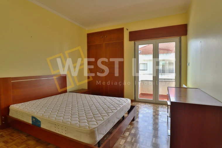 Apartamento T2 para Venda em Lourinhã e Atalaia Foto 13