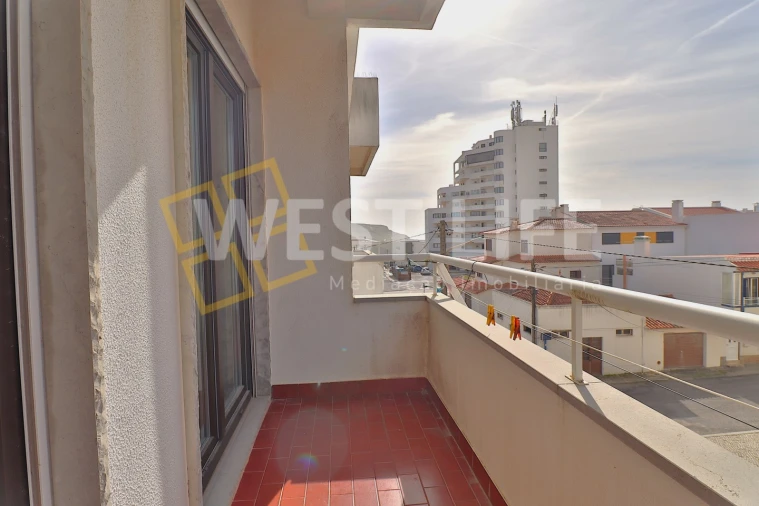 Apartamento T2 para Venda em Lourinhã e Atalaia Foto 18