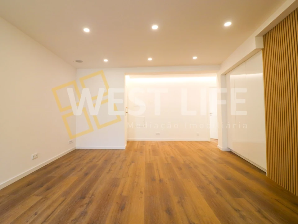 Apartamento T2 para Venda em Malveira e São Miguel de Alcainça Foto 9