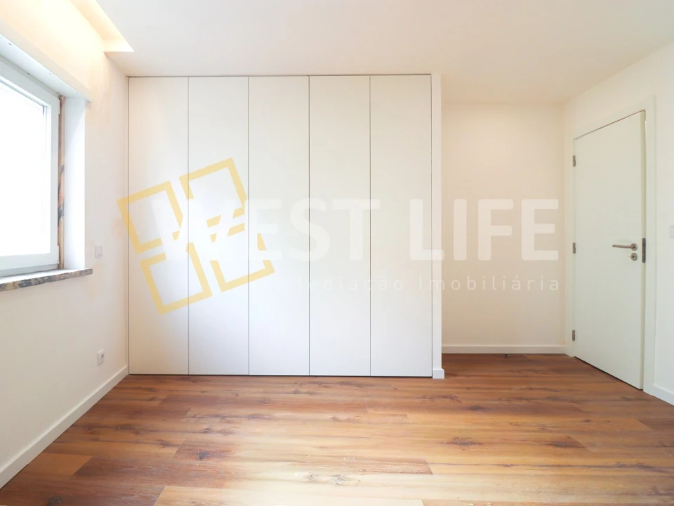 Apartamento T2 para Venda em Malveira e São Miguel de Alcainça Foto 11