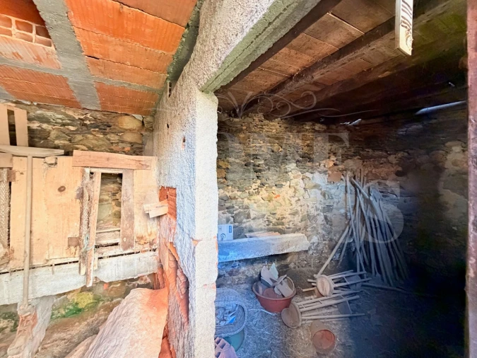 Moradia T2 para Venda em Lorvão Foto 37