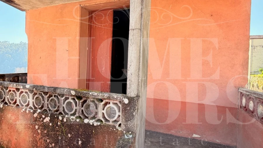 Moradia T1 para Venda em Lorvão
