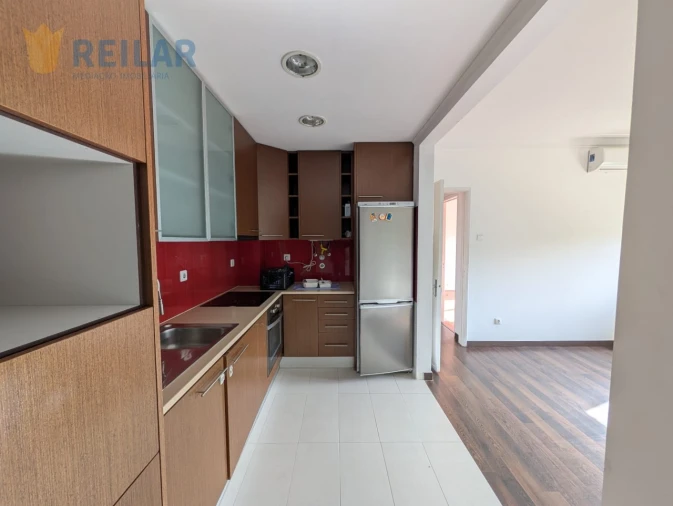 Apartamento T2 para Arrendamento em Parque das Nações Foto 2