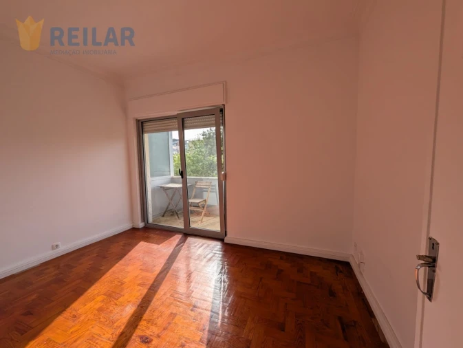 Apartamento T2 para Arrendamento em Parque das Nações Foto 14