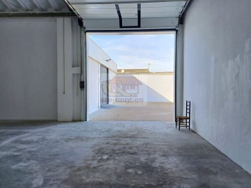 Armazém para Arrendamento em Grândola e Santa Margarida da Serra