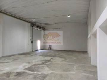 Armazém para Arrendamento em Grândola e Santa Margarida da Serra