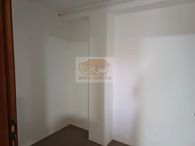 Armazém para Arrendamento em Grândola e Santa Margarida da Serra Foto 5