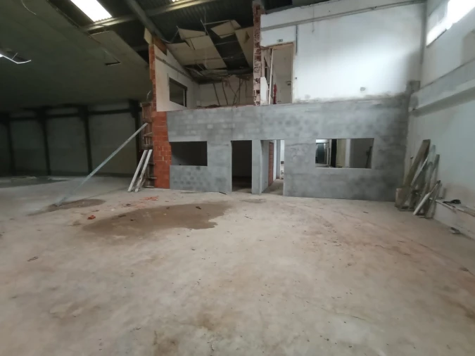 Armazém para Arrendamento em Perafita, Lavra e Santa Cruz do Bispo Foto 14