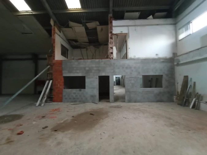 Armazém para Arrendamento em Perafita, Lavra e Santa Cruz do Bispo Foto 23