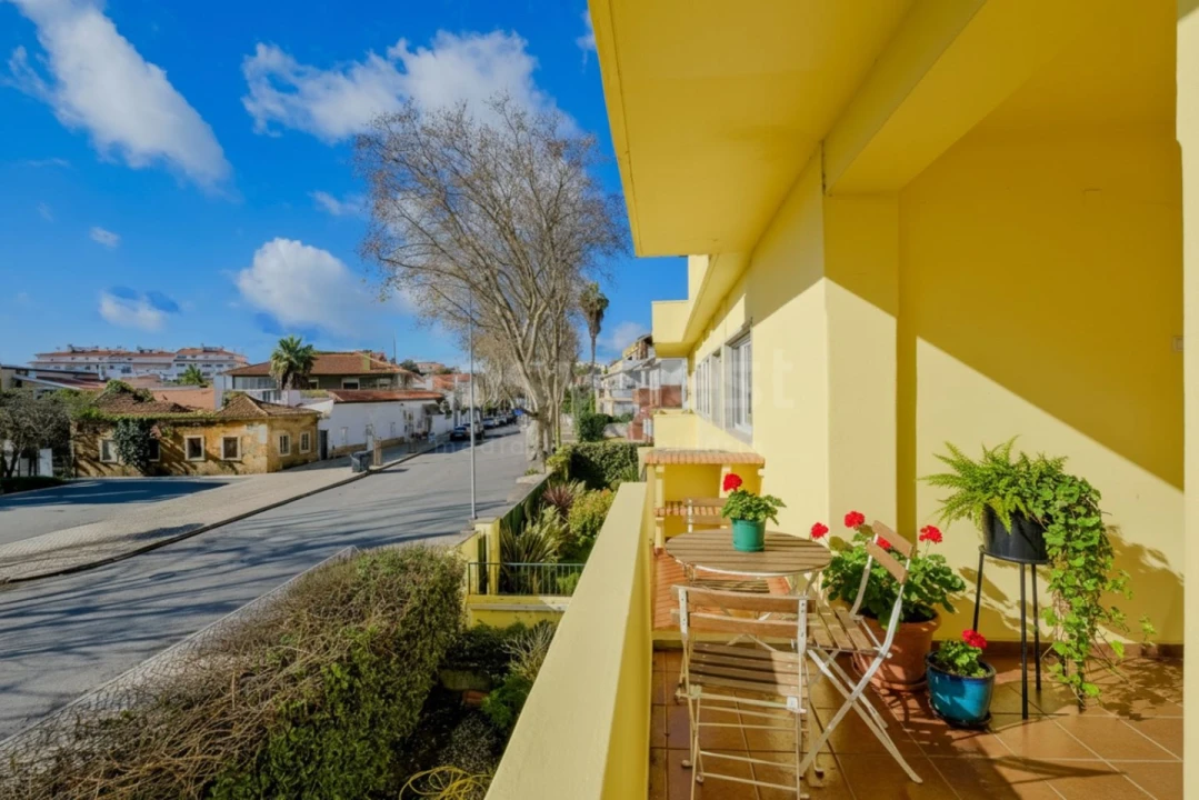 Apartamento T4 para Arrendamento em Carcavelos e Parede Foto 6