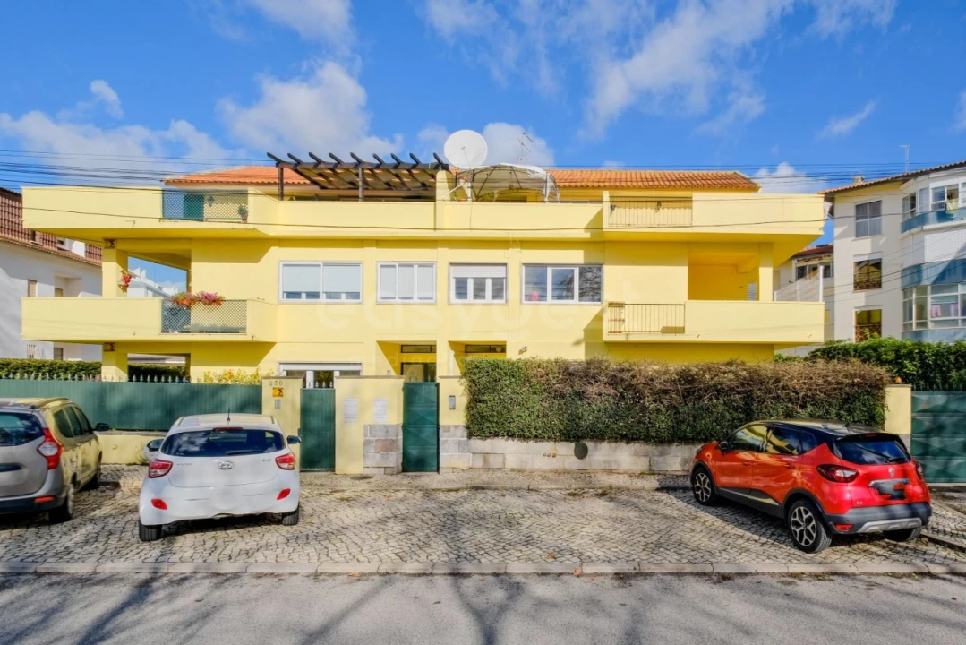 Apartamento T4 para Arrendamento em Carcavelos e Parede Foto 29