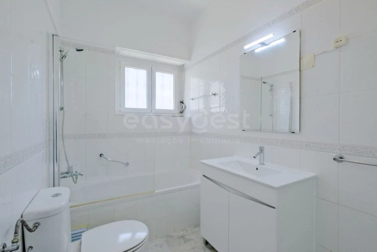 Apartamento T4 para Arrendamento em Carcavelos e Parede Foto 11