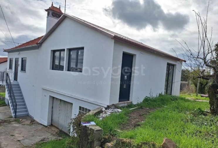 Moradia T3 para Venda em Espite