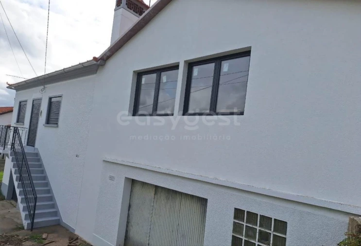 Moradia T3 para Venda em Espite Foto 2