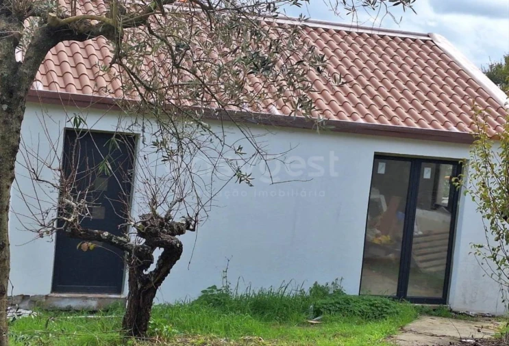 Moradia T3 para Venda em Espite Foto 17