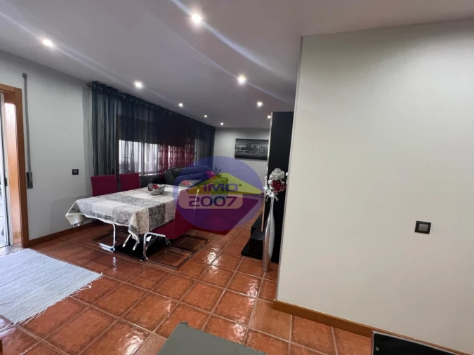 Apartamento T2 para Venda em Rio Meão Foto 2