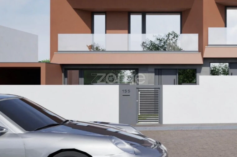 Moradia T3 para Venda em Castelões Foto 3