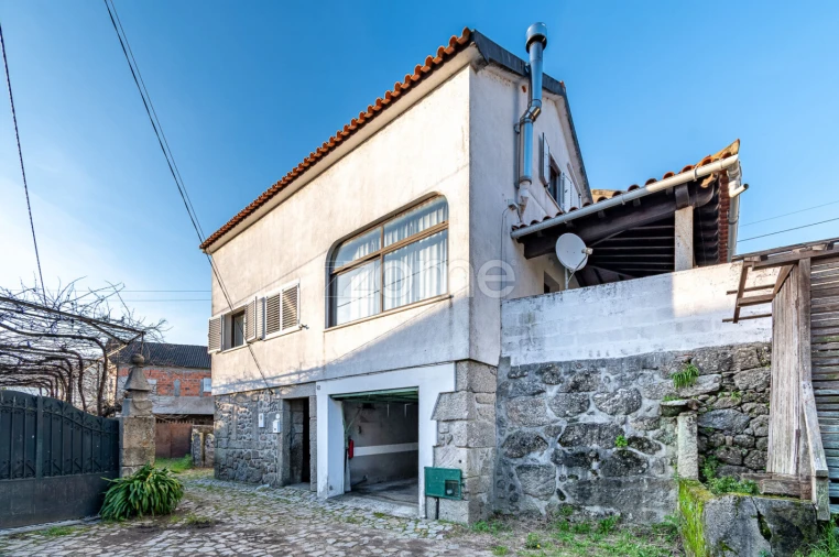 Moradia T3 para Venda em Refoios do Lima Foto 17