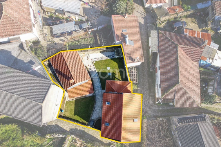 Moradia T3 para Venda em Refoios do Lima Foto 18