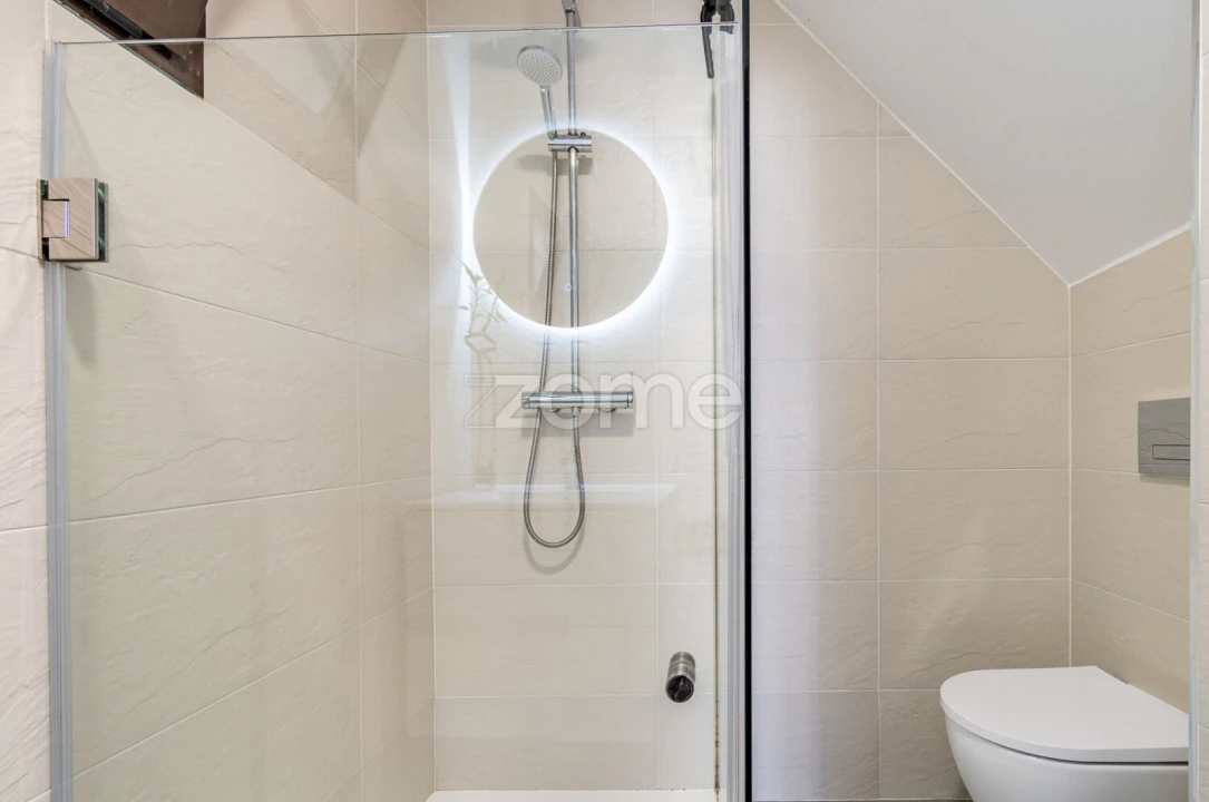 Moradia T3 para Venda em Refoios do Lima Foto 4