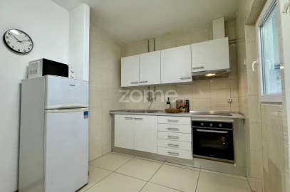 Moradia T4 para Venda em Cedofeita, Santo Ildefonso, Sé, Miragaia, São Nicolau e Vitória