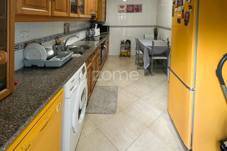 Apartamento T3 para Venda em Alcochete Foto 39