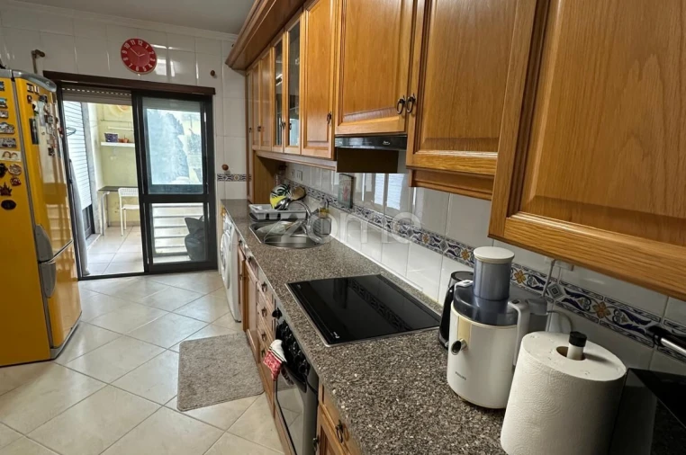 Apartamento T3 para Venda em Alcochete Foto 16